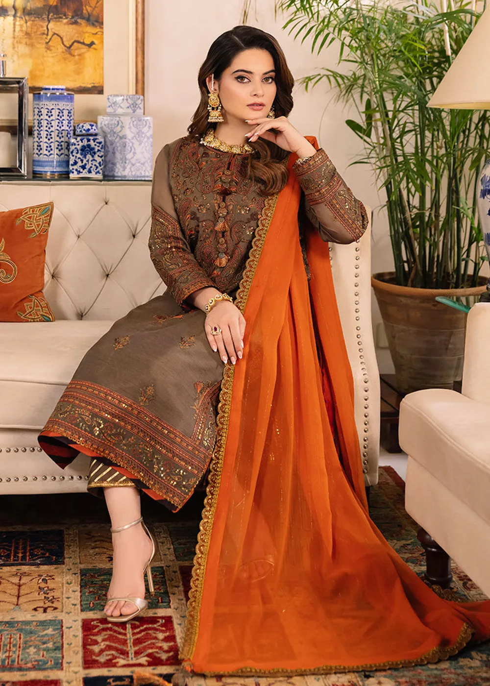 Moss Green Suit - Maahru, Noorie & Meerub '23 by Asim Jofa - AJSM-33