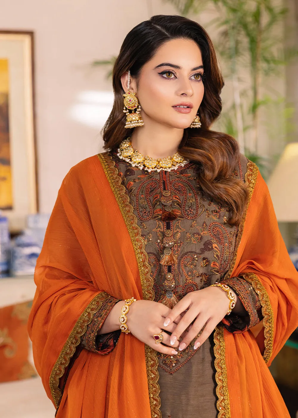 Moss Green Suit - Maahru, Noorie & Meerub '23 by Asim Jofa - AJSM-33
