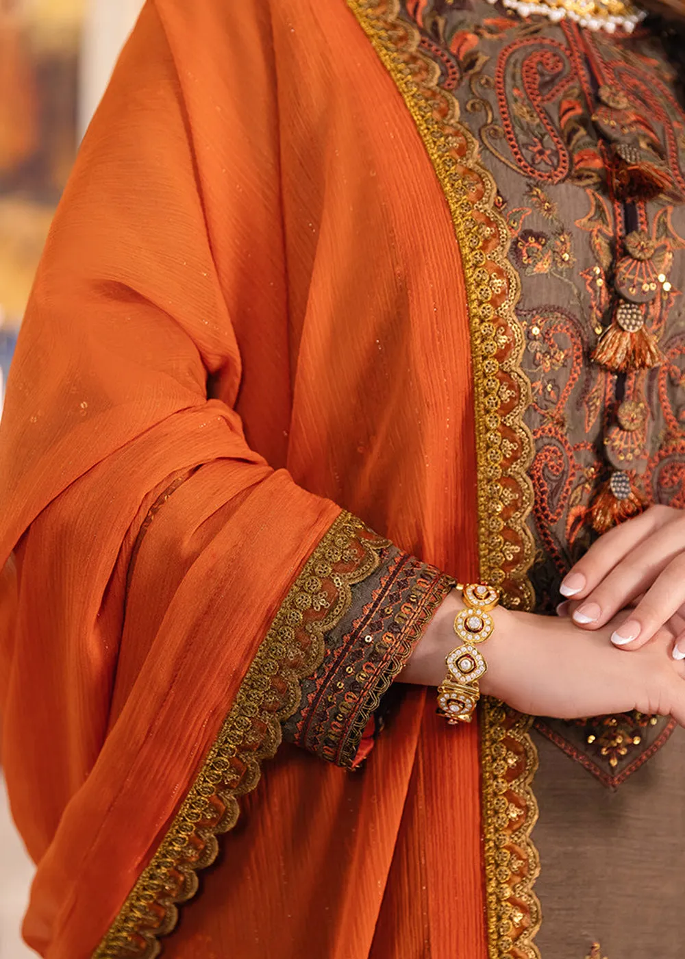Moss Green Suit - Maahru, Noorie & Meerub '23 by Asim Jofa - AJSM-33