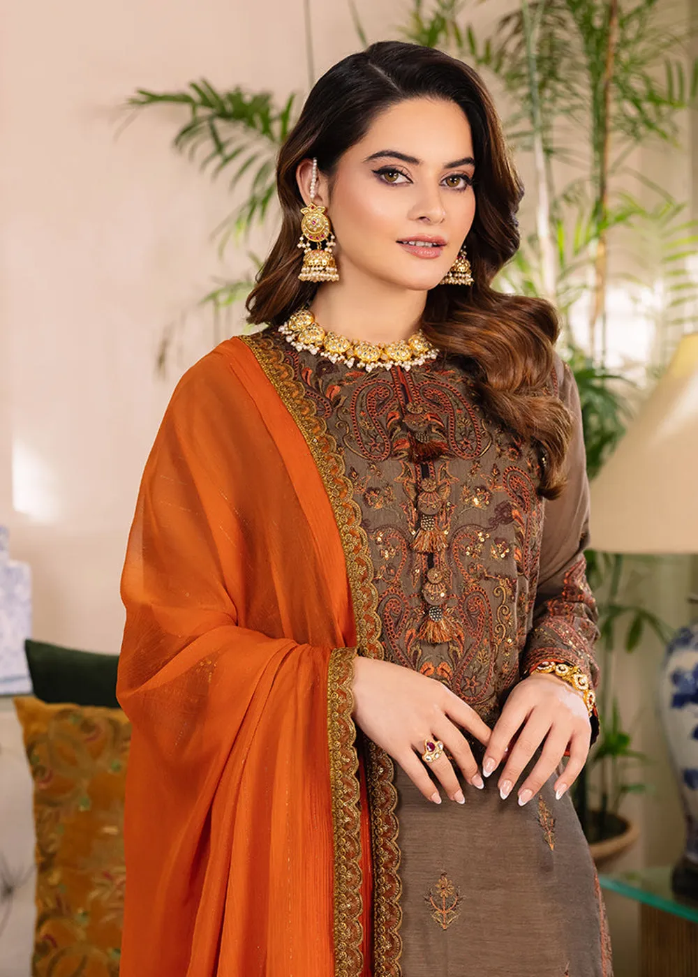 Moss Green Suit - Maahru, Noorie & Meerub '23 by Asim Jofa - AJSM-33