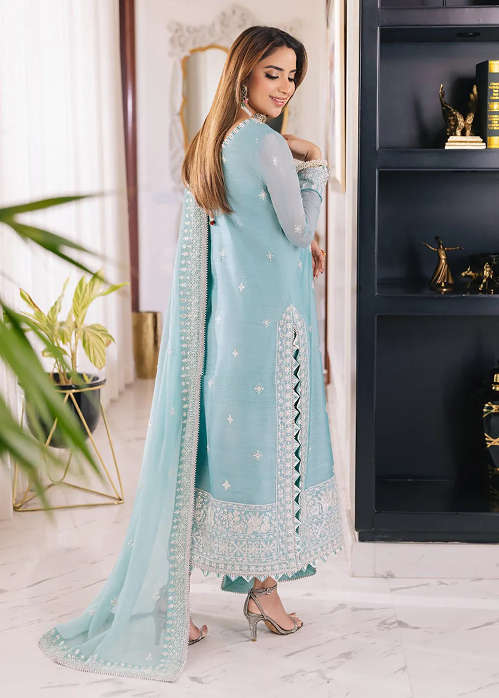 Powder Blue Suit - Maahru, Noorie & Meerub '23 by Asim Jofa - AJSM-29